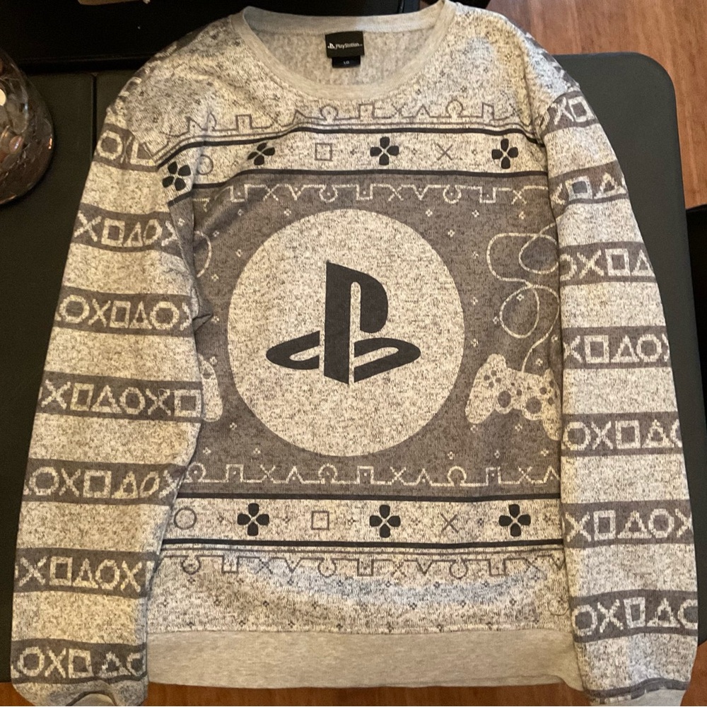 Sony PlayStation Themed Gray Crewneck Sweater Size L